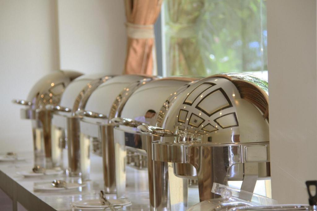 Virati Hotel Γιανγκόν Εξωτερικό φωτογραφία