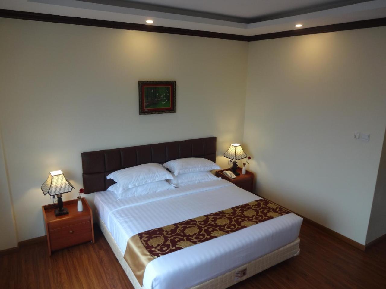Virati Hotel Γιανγκόν Εξωτερικό φωτογραφία