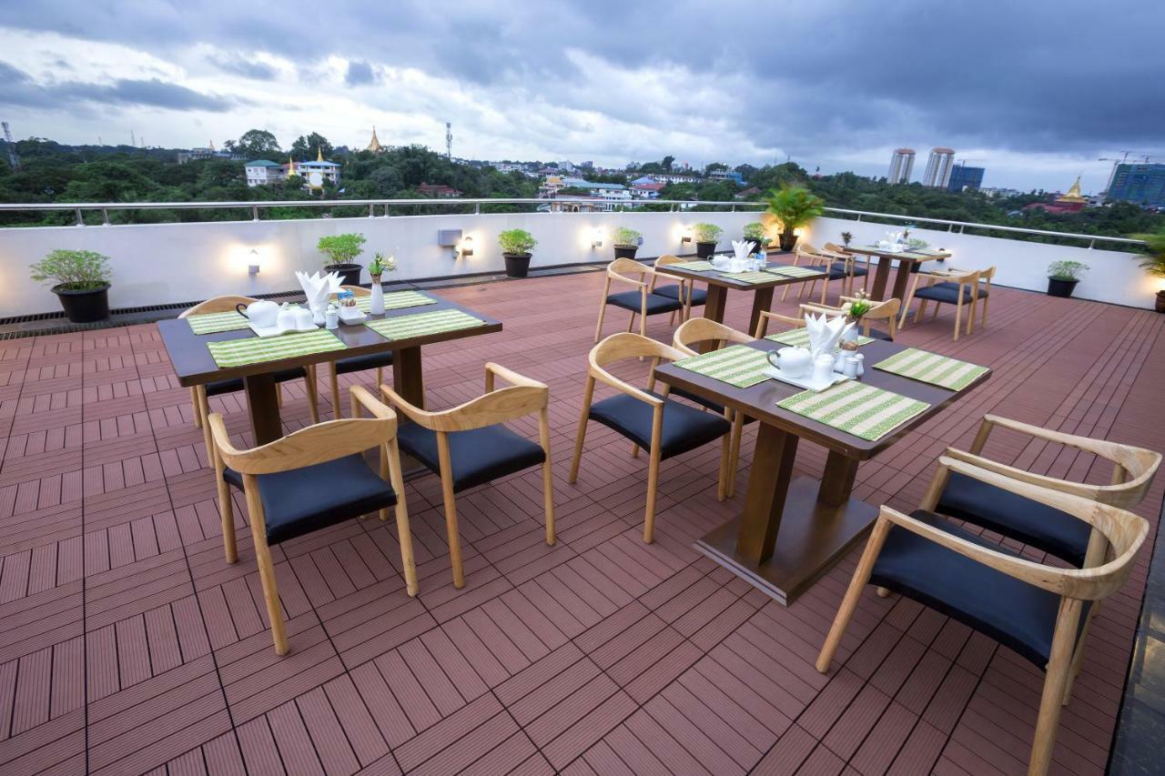 Virati Hotel Γιανγκόν Εξωτερικό φωτογραφία