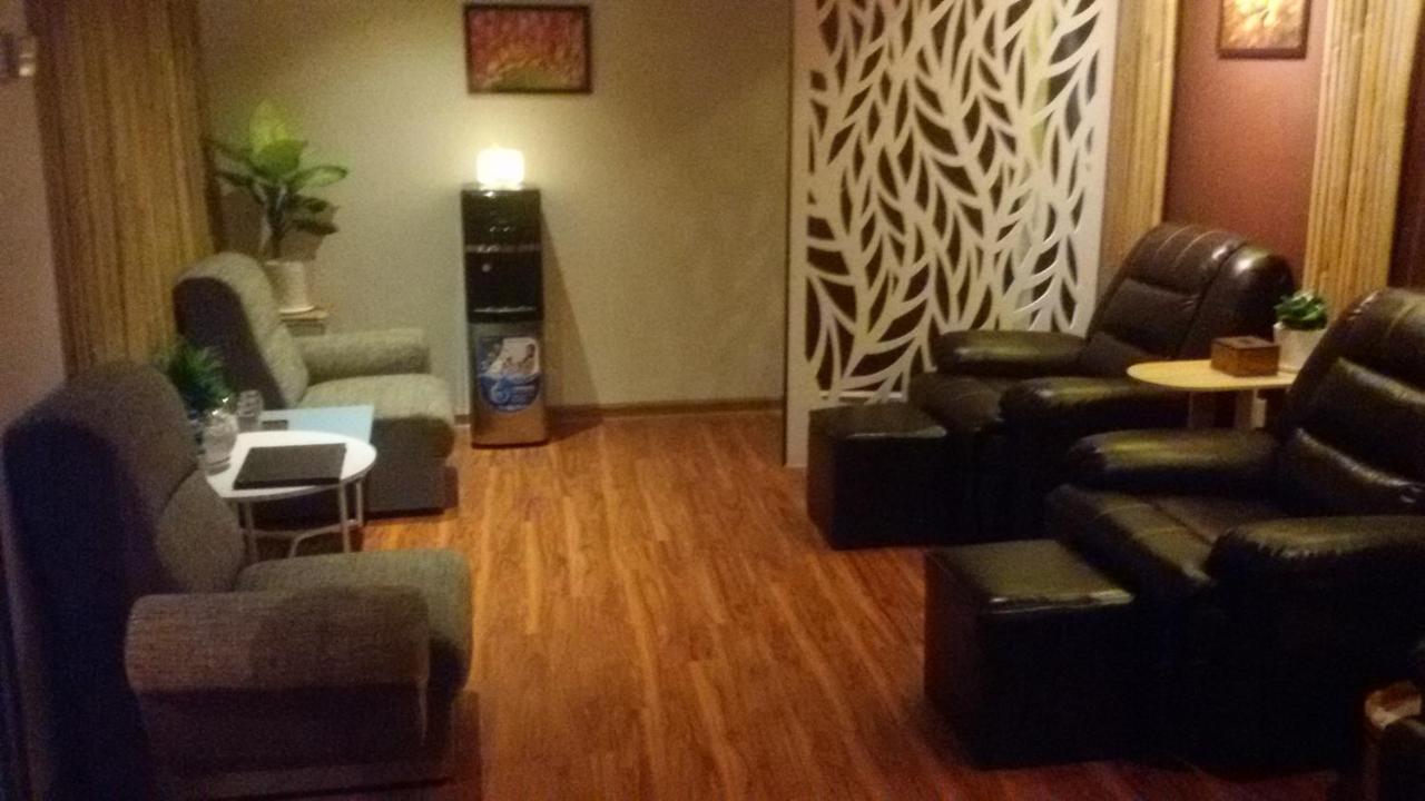 Virati Hotel Γιανγκόν Εξωτερικό φωτογραφία